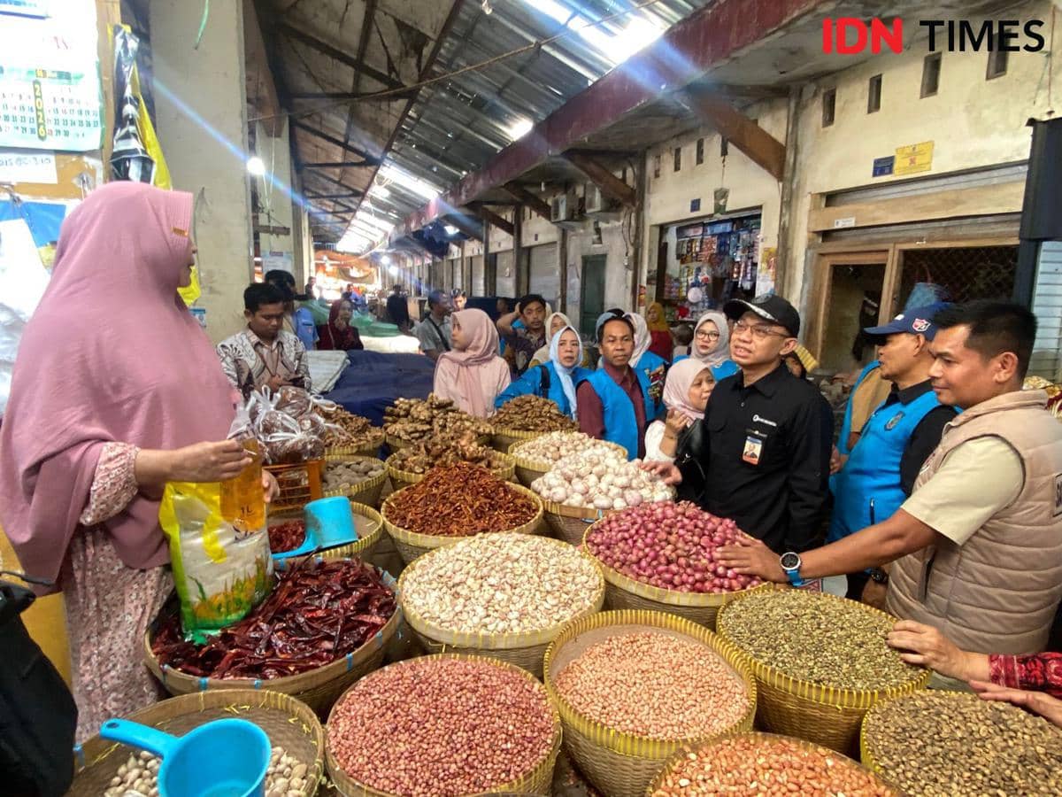 Alfiamart 2: Menjaga Tradisi Belanja Cepat di Jantung Cilacap